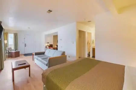 Studio 6 Extended Stay - Greensboro, NC - 37