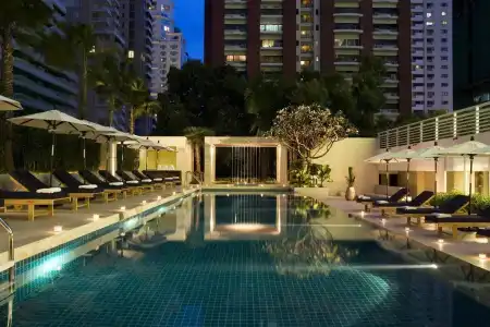 Courtyard by Marriott Bangkok - 18