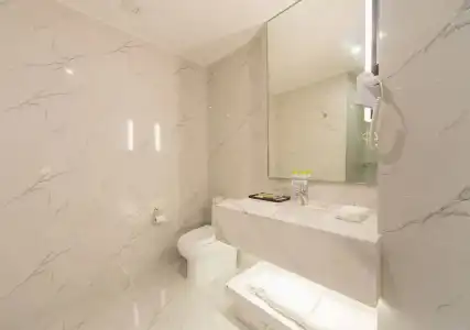 Yes Inn - 7