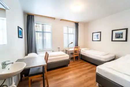 Guesthouse Aurora - 12