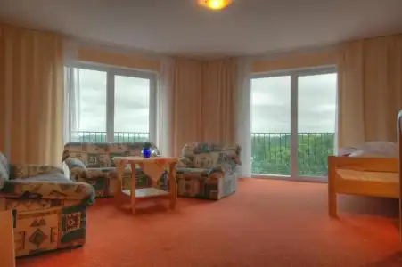 Panoramic-Oscar - 55