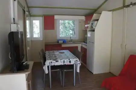 Camping la Pinède - 94