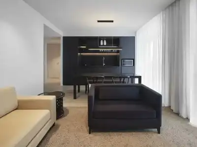 Burbury & Apartments - 63