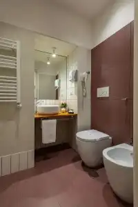 Tula Inn - 5