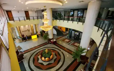 Halong Pearl - 1