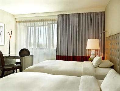 Hyatt Regency Cologne - 40