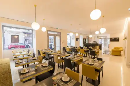 Hôtel Nice Azur Riviera - 16