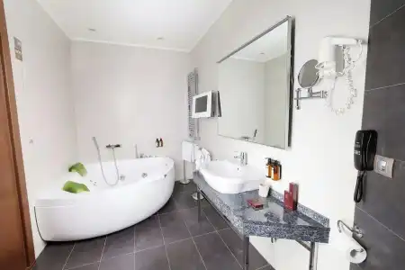 Premier Aqua - Adults Only - 72