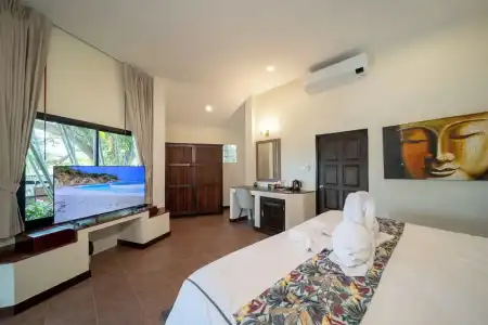 Chaweng Bayview Resort - 1