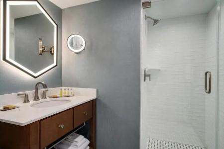 DoubleTree by Hilton Ocean City Oceanfront - 209