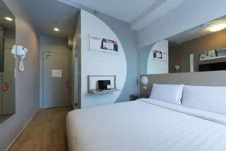 Easy Planet Phuket, Patong - 27