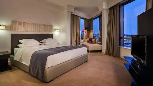 Hyatt Regency - 2