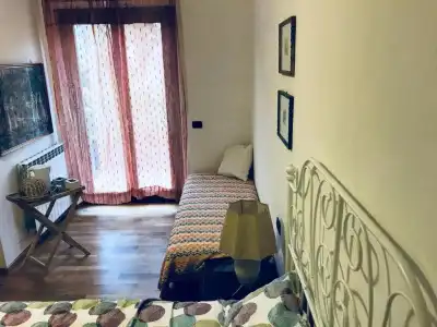Sally's B&B - 26