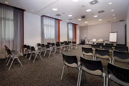 Best Western Falck Village - 17