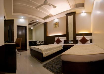 Aster Inn - 26