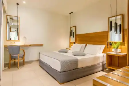 Skopelos Holidays & Spa - 7