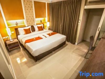 The Aim Sathorn - 66