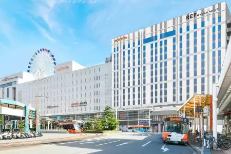 REF Matsuyama City Station by Vessels - 0