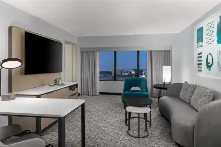 Hilton Los Angeles Airport - 96