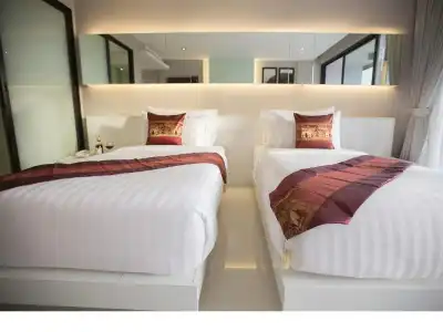 Serenotel Pattaya Beach Front - 27