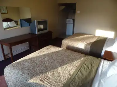 Falcon Inn - 5