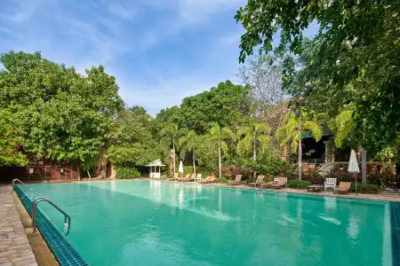 Floral Dolphin Circle Pattaya - 17