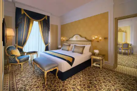 Royal Rose Abu Dhabi - 3
