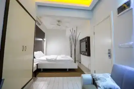 Element Suites - 19