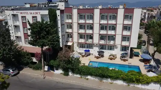 Saadet - 28