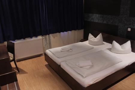 Holi City Apart Berlin - 5