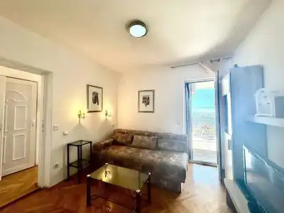 Sun Rose Apartments - 181