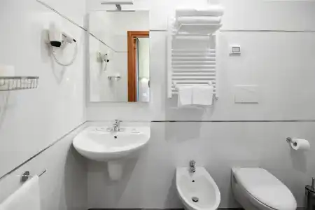 Auditorium - 9