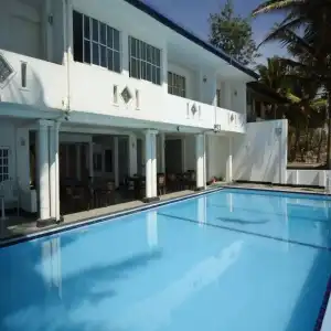 Nippon Villa Beach Resort - 9