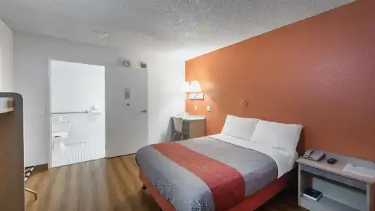 Motel 6 Medford, OR - North - 18