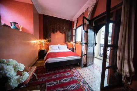 Riad Mur Akush - 18