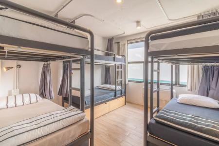 Beige Poshtels - 32