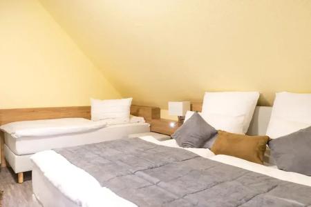 & Restaurant Sparta - 85