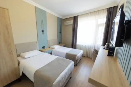 Otel 57 - 42