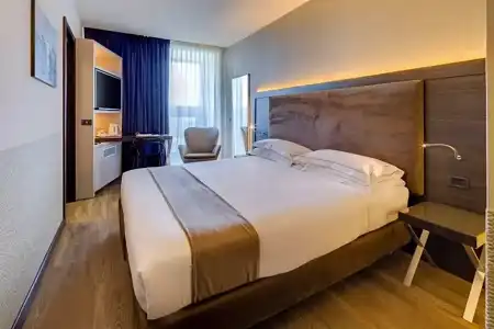 Best Western Plus Farnese - 50