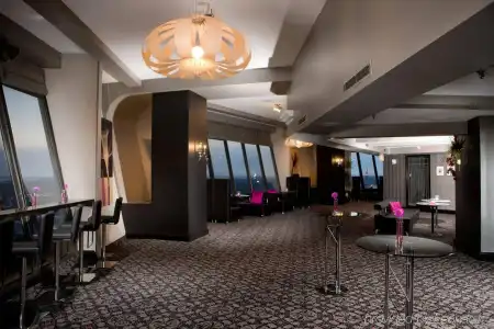 Wyndham Springfield City Centre - 14