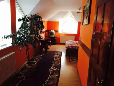 Zoloti Vorota - 19