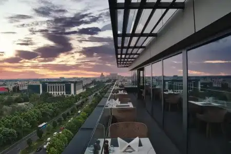 Union Plaza - 28