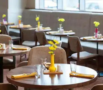 Hilton Garden Inn Long Island City New York - 11