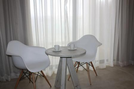 Gold Lagoon Kosher - by Amphora & Suites - 12