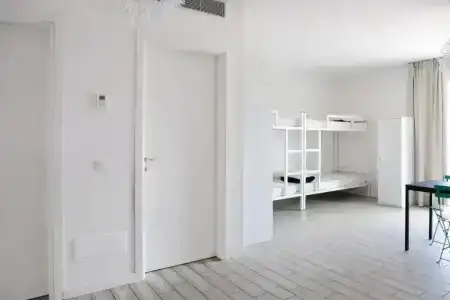Meet Gardalake Hostel - 87