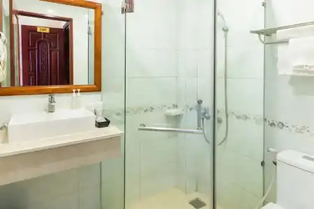 Nhu Y 2 - 8