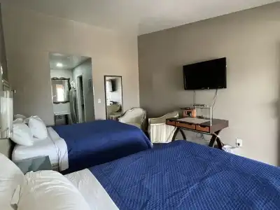 Crown Motel - 21