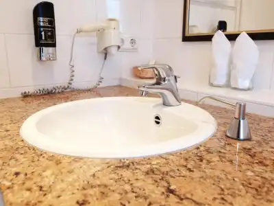 am Schloss Biebrich - 19