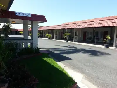 Tropic Coast Motel - 29
