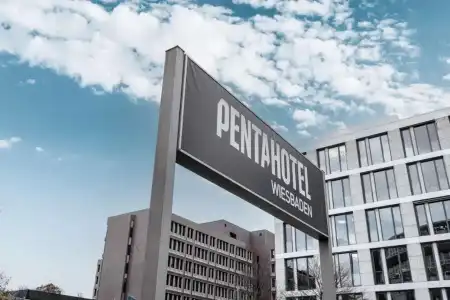 Pentahotel - 32